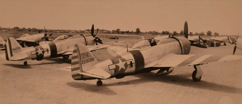 A photo of Mexican and American aircraft side-by-side in the Philippines during World War II
